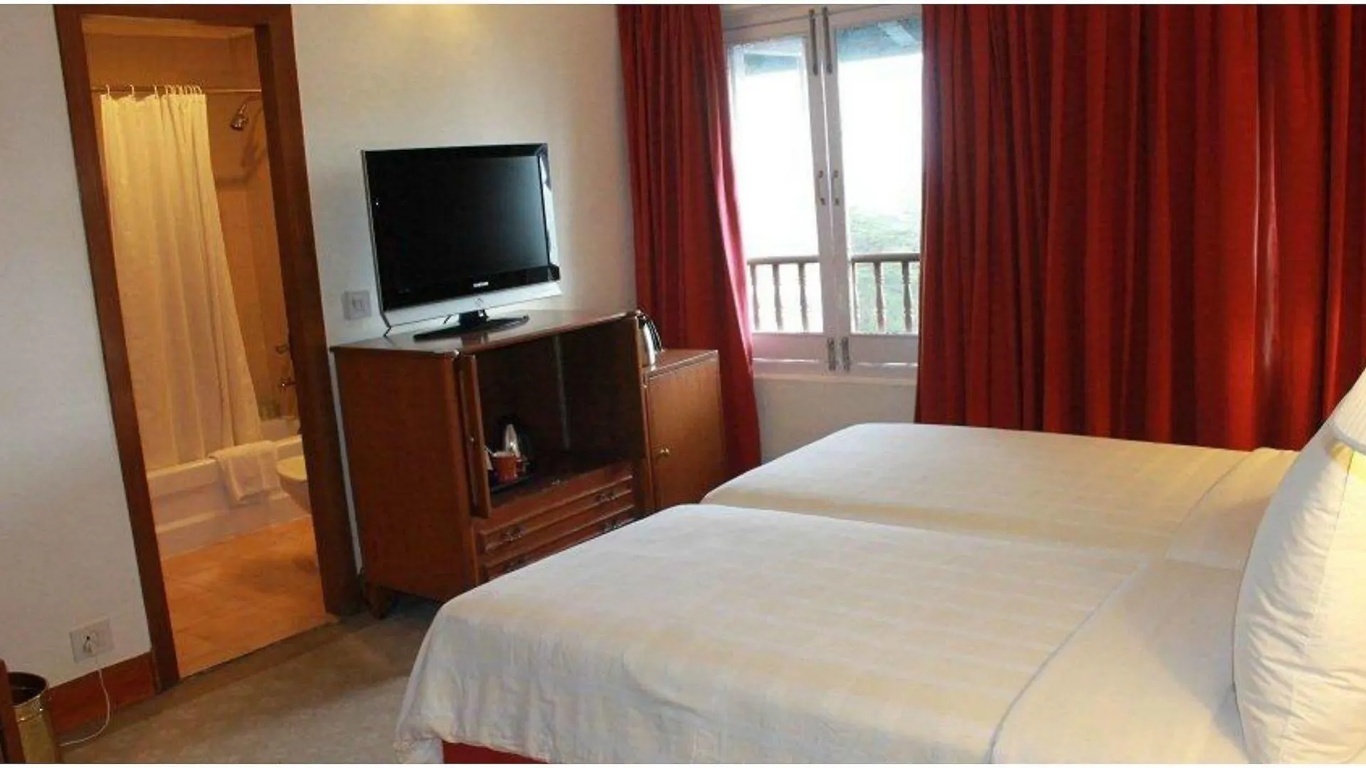 ****  Clarkes Hotel, A Grand Heritage Hotel Since 1898 Shimla India